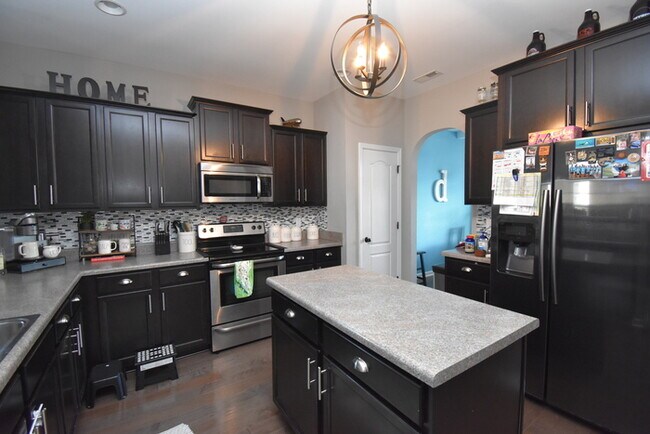 Building Photo - 105 Mill Stone Dr