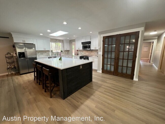 Foto del edificio - 5 br, 3 bath House - 19255 Cherokee Road
