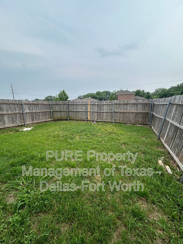 Building Photo - 709 Catalina Dr