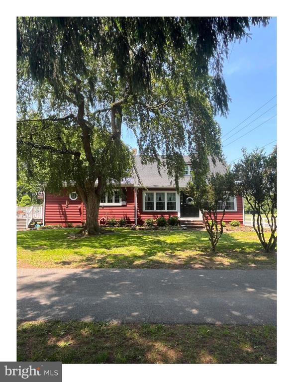 Building Photo - 279 Palatine Rd