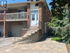 Building Photo - 30 Porritt St
