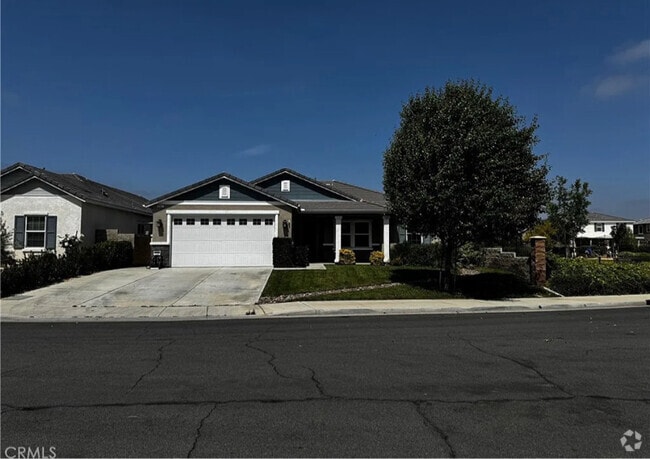 Building Photo - 31827 Ives Ct