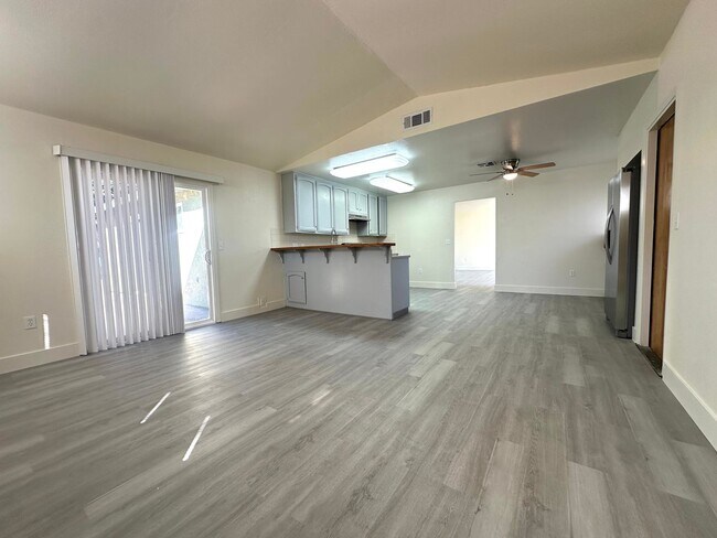 Foto del edificio - Beautifully Remodeled Home in the Heart of Manteca!