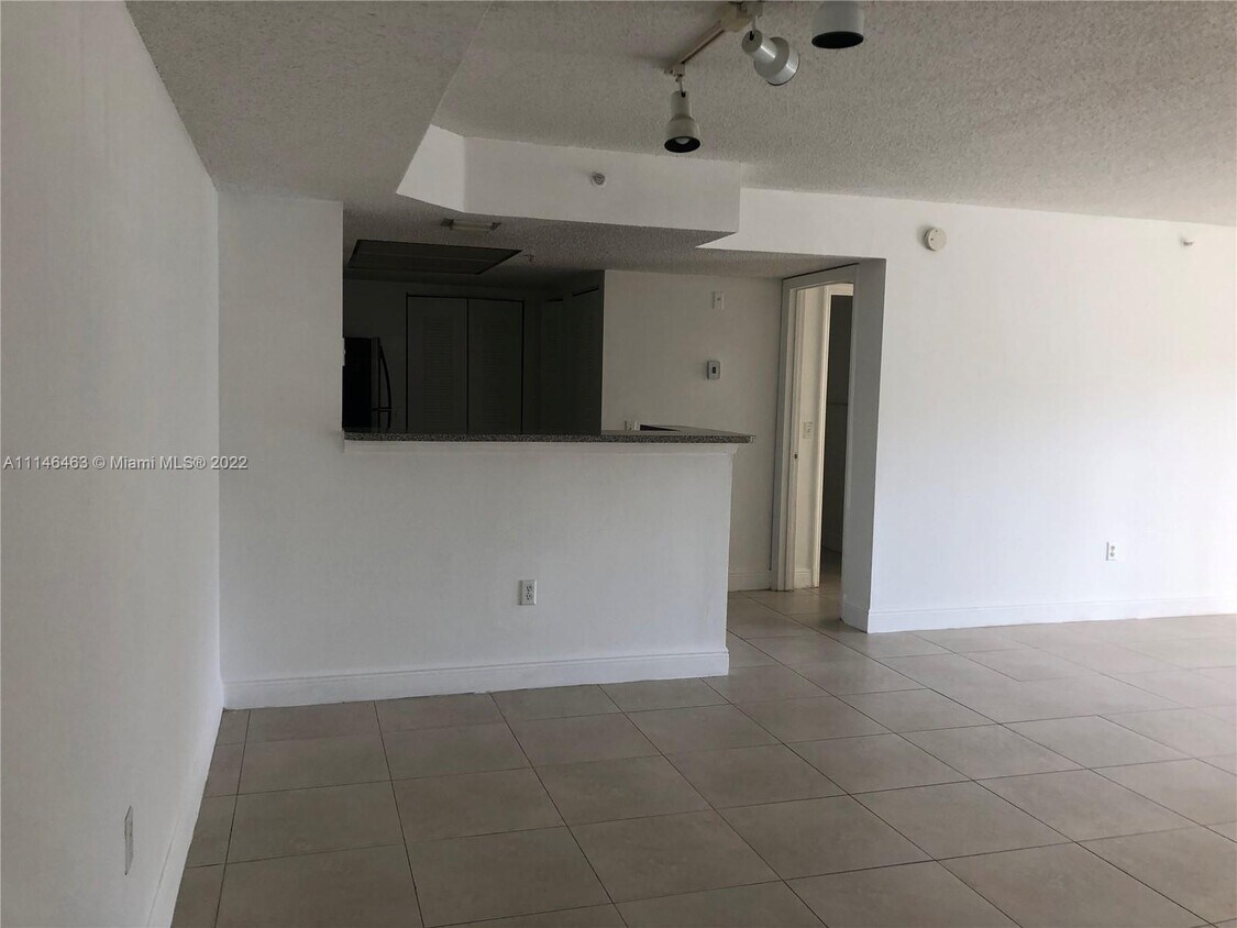 5051 Wiles Rd Unit 203, Coconut Creek, FL 33073 Condo for Rent in Coconut Creek, FL