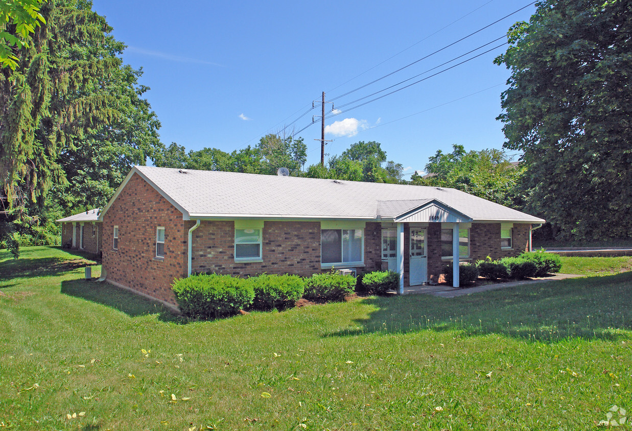 Building Photo - 1809 E Central Ave