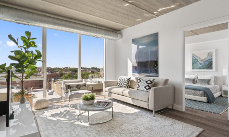 Foto principal - 737 W Sheridan Rd