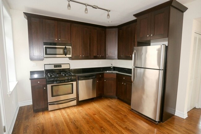 Photo - 3816 N Sheffield Ave Apartment