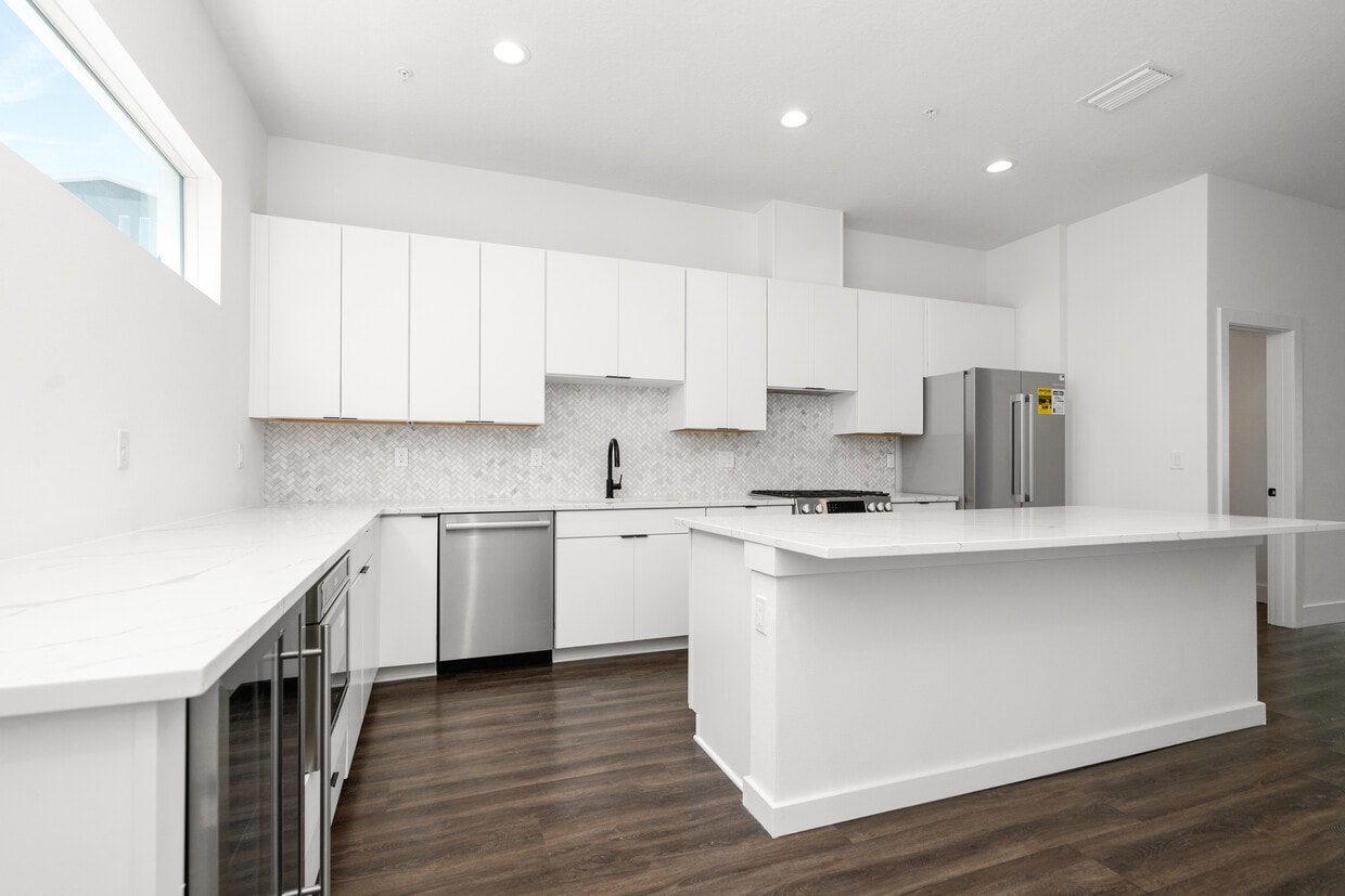 Photo - 869 6th Ave S (Saint Petersburg, FL)