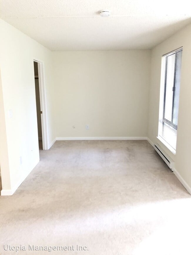 Building Photo - Studio, 1 bath House - 4 Anchor Drive #233