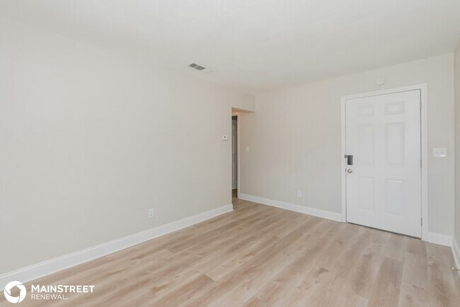 Foto del edificio - 5205 S 84th St, Tampa, FL 33619