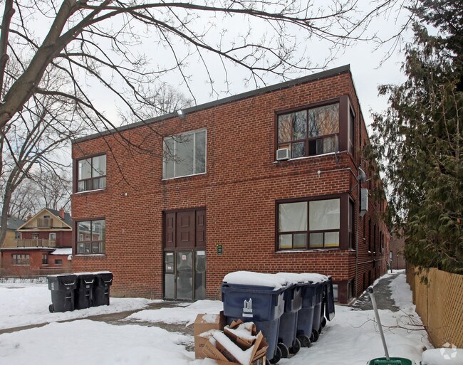 Albert Apartments Apartments 26 Albert Ave Toronto, ON