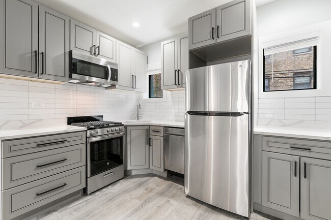 Foto del edificio - 7740 N Eastlake Ter