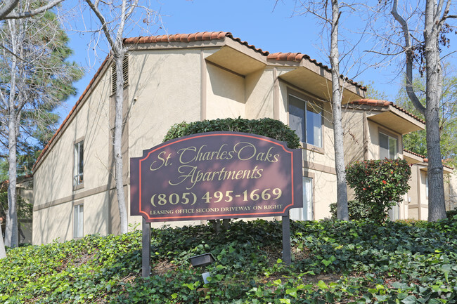 Foto del edificio - St. Charles Oaks Apartments