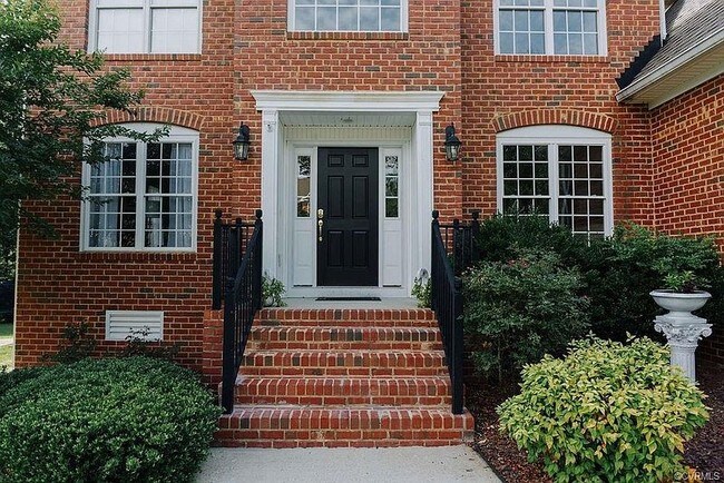 Foto del edificio - 12625 Hampton Crossing Dr