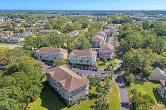 Building Photo - 4185 Hibiscus Dr