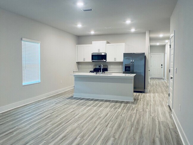 Foto del edificio - Brand New Corner-Lot 3BR/2BA Home | Near NAS Pensacola