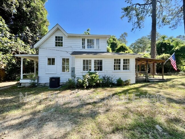 Foto del edificio - 146 Brewster Hussey Ln