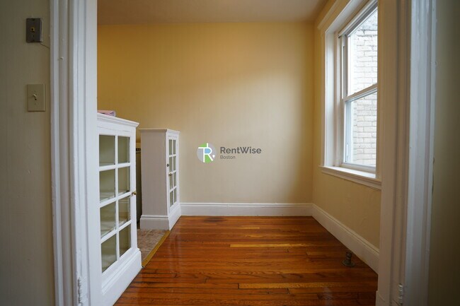 Foto del edificio - 228 Kelton St