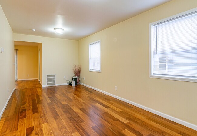 Foto del edificio - 2730 9th St