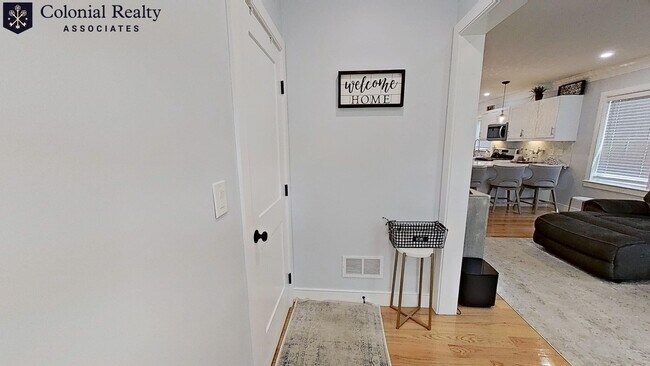 Foto del edificio - 32 Woodrow Ave