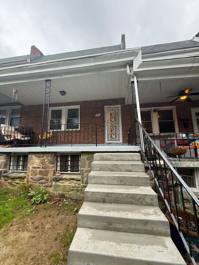 Building Photo - 1311 Union Ave