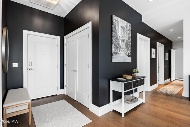 Building Photo - 78 Church St