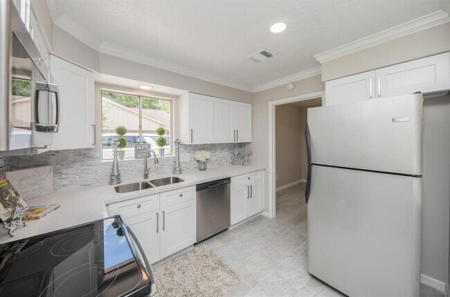 Foto del edificio - 12507 Whittington Dr