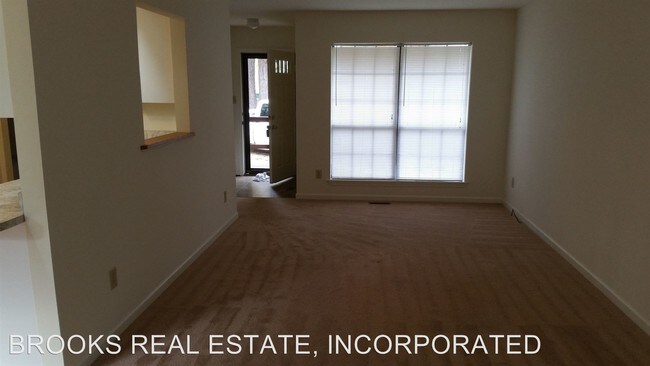 Building Photo - 2 br, 2 bath House - 133 A King Henry Way