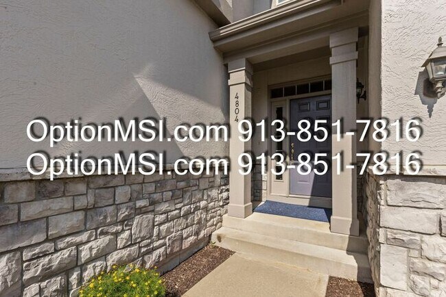 Foto del edificio - Highly sought-after Retreat at the Wildern...