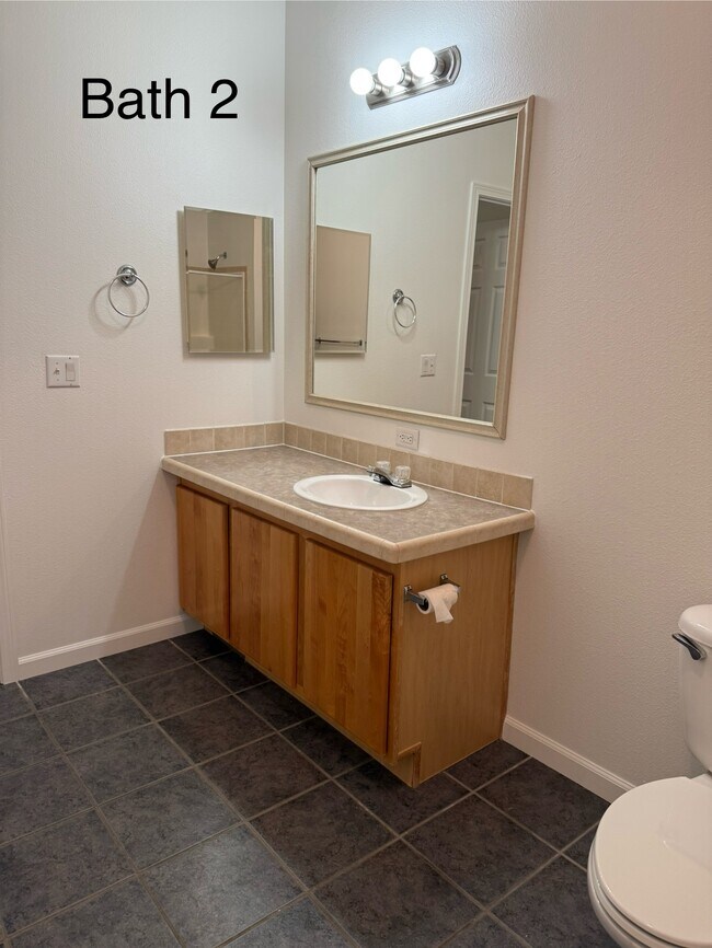 Foto del edificio - 2665 Bridle Trail Ln