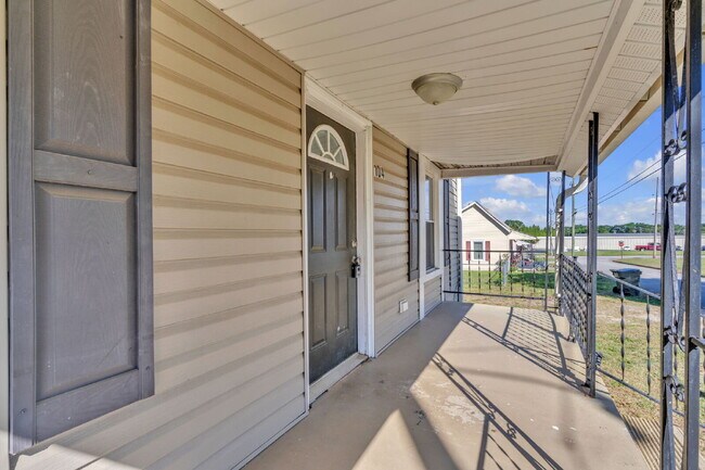 Foto del edificio - Cozy & Convenient 2BR, 1.5BA Greer Rental Near Downtown! $1,300/mo rent