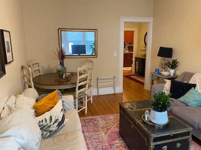 Building Photo - 15 Colliston Rd