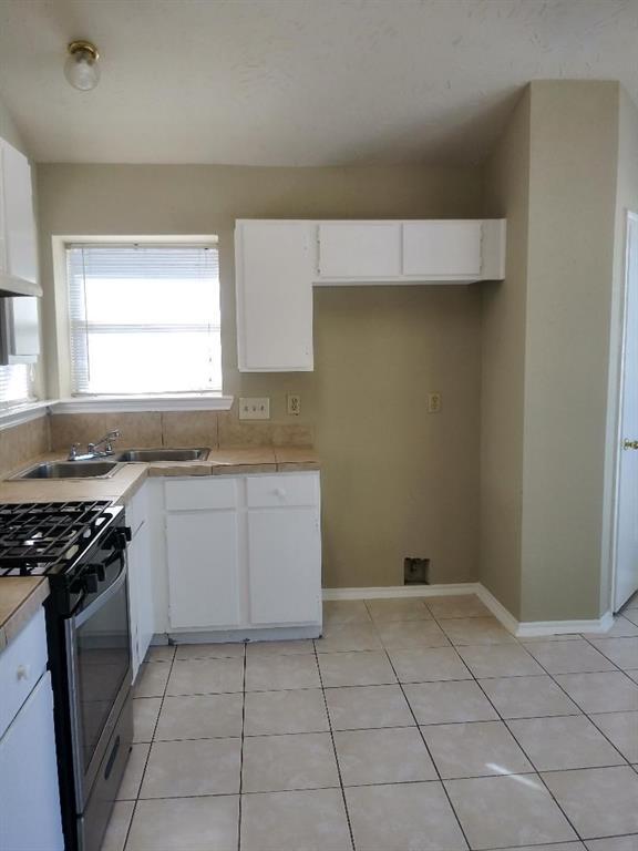 Building Photo - 11818 Bryonston Dr