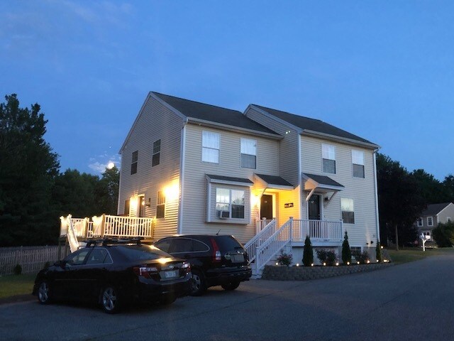 Foto principal - 69 Maggie Ln