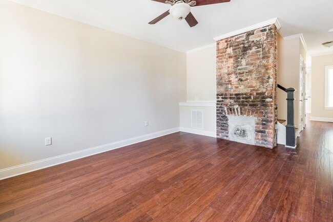 Foto del edificio - Stunning 2 Bedroom in Churchill Coming soon!