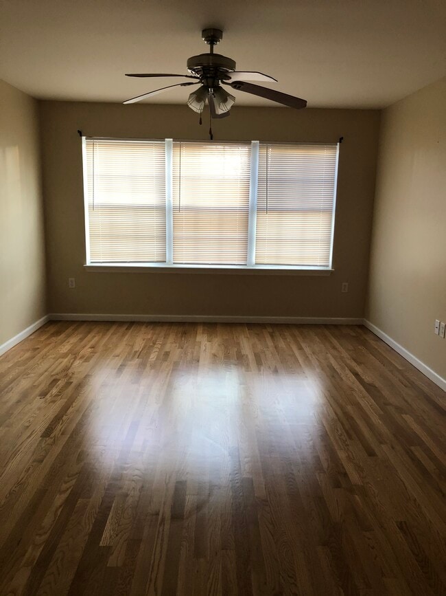 Building Photo - 91 Delavan Ave Building Photo - 91 Delavan Ave