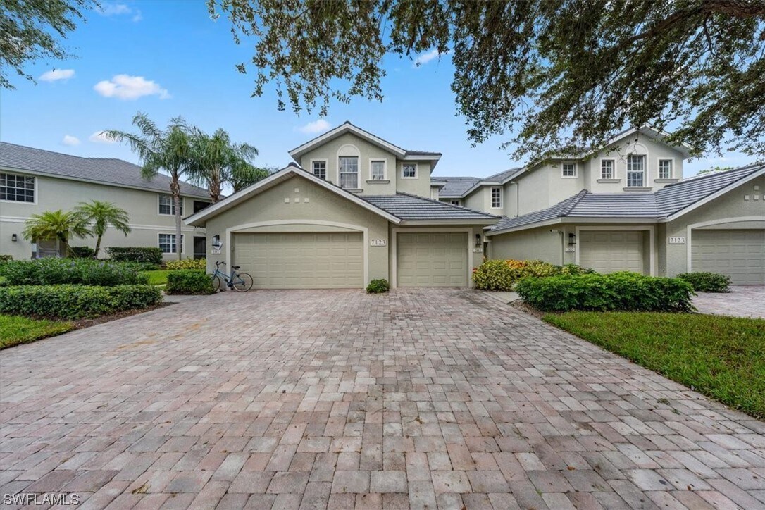 Primary Photo - 7123 Blue Juniper Ct