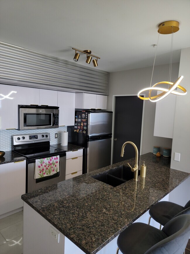 Photo du bâtiment - 5221 Nora Bernard St