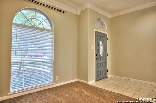 Building Photo - 4 Bedroom/2 Bath Auburn Oaks Subdivision