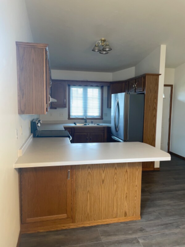 Foto del edificio - 1266 Crown Ct