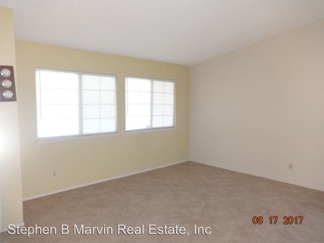Building Photo - 2123 Edam St