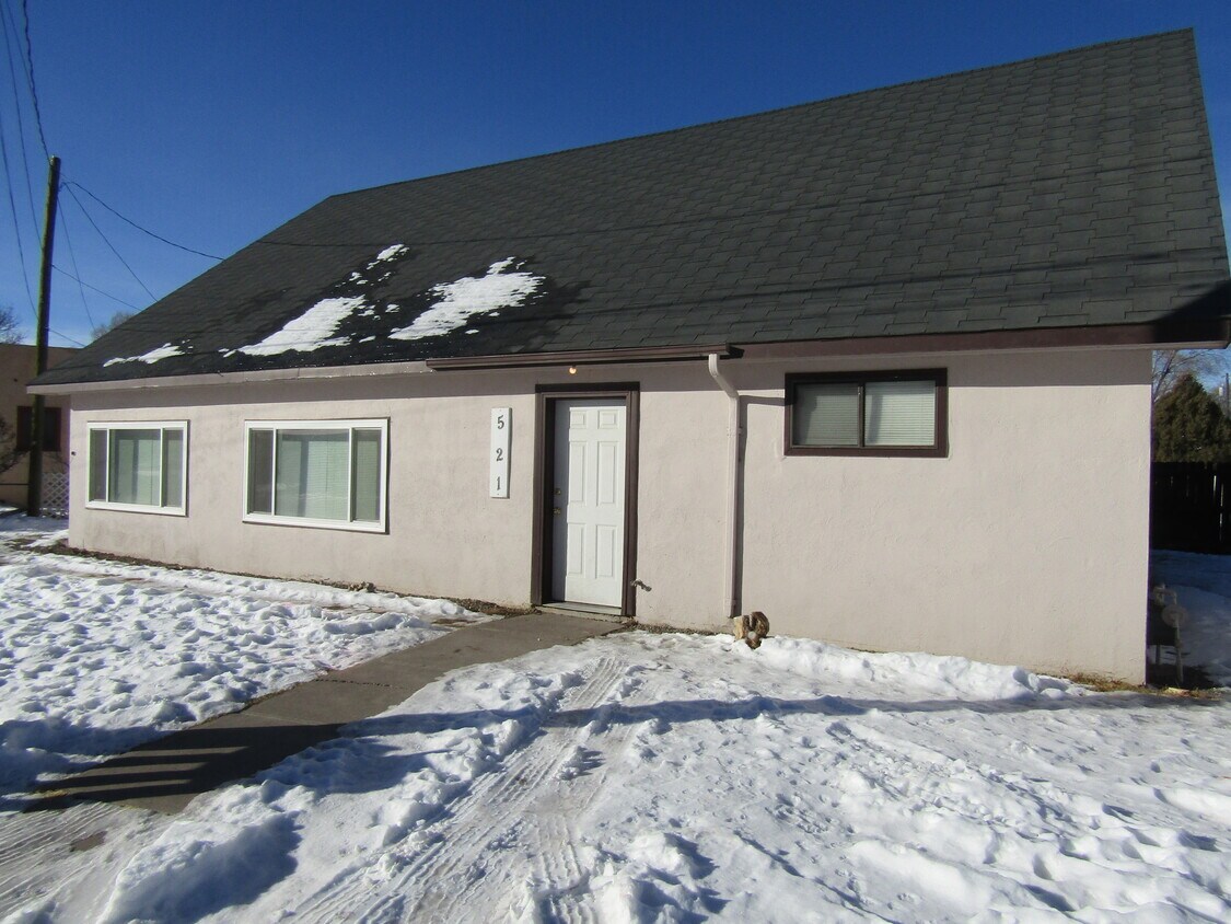 Primary Photo - 521 Murphy Dr