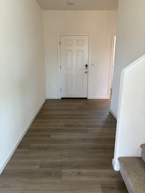 entryway - 7201 Star Trail Way