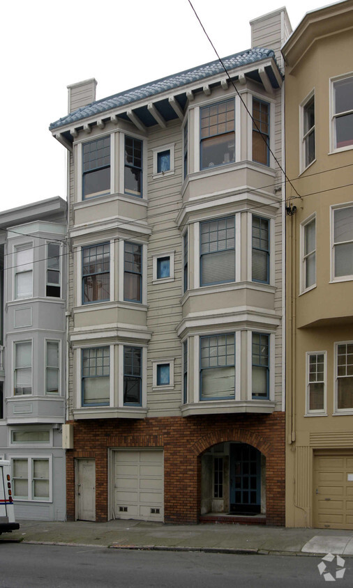 Primary Photo - 3947 18th St