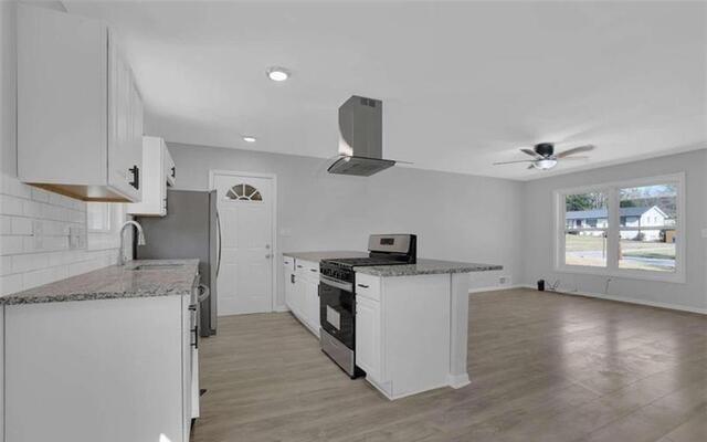 Building Photo - 3047 Horse Shoe Dr
