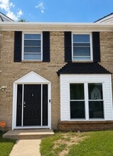 Building Photo - 649 Governors Way