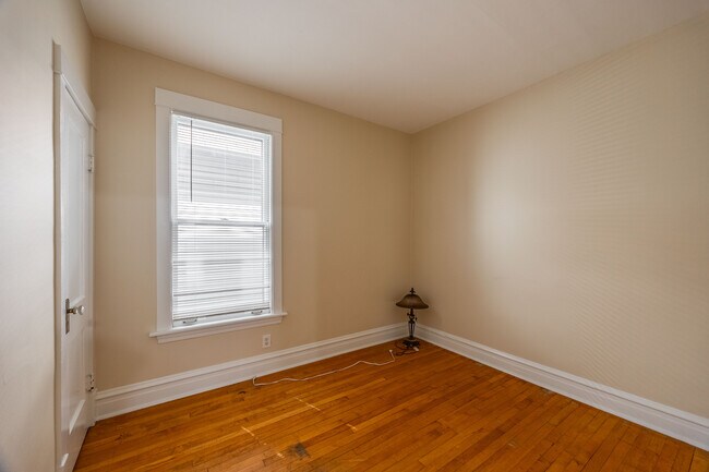 Building Photo - 5311 W Berenice Ave