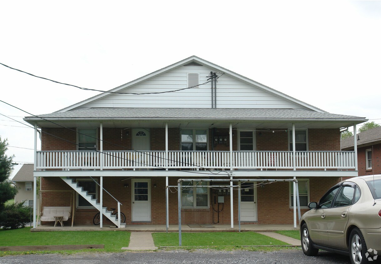 Building Photo - 405 S High St