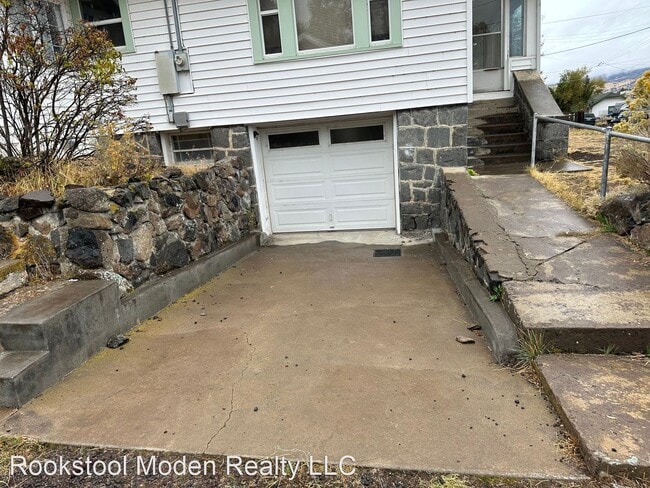 Building Photo - 2 br, 1 bath House - 250 S Rogers