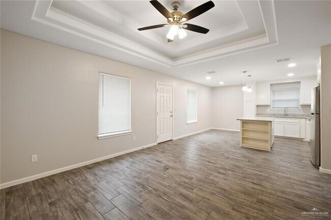 Building Photo - 2021 Stardust Ln